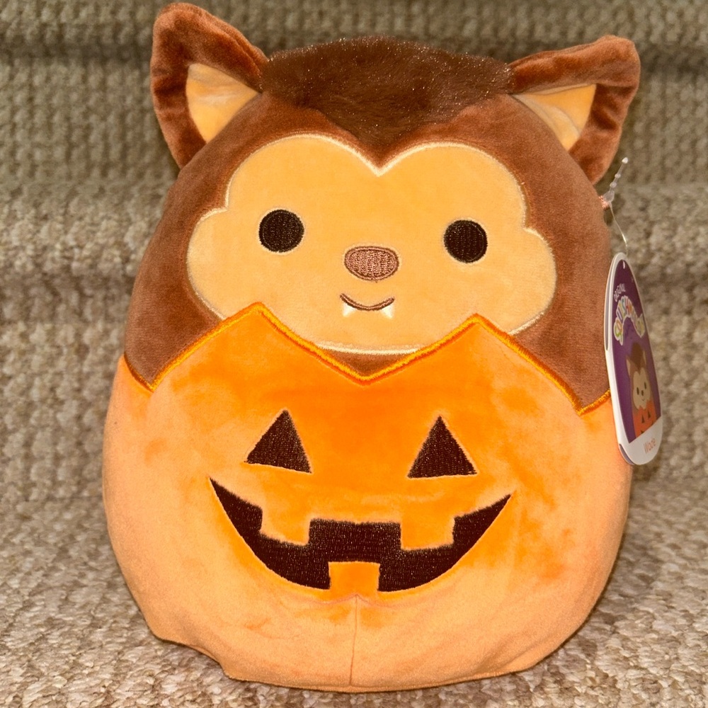 Wade in a pumpkin squishmallow 8 Inches.